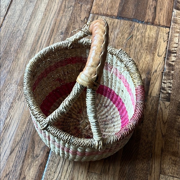 Woven Basket with Leather Handle